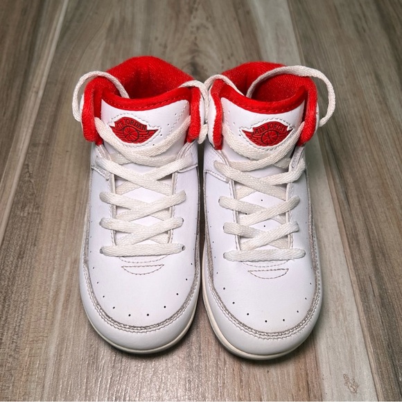 Nike AIR Jordan 2 Retro DQ8563-101 White Red Green Toddler Size 10C - Picture 3 of 10
